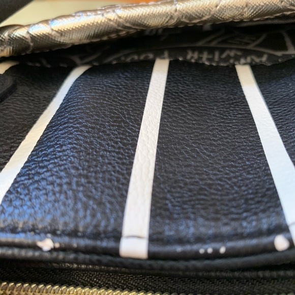 Betsy Johnson Golden Downtown Diaper Tote - Picture 6 of 7